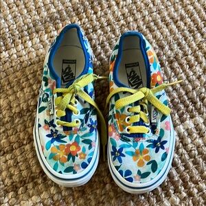 Vans Blue and Yellow Sneakers Vibrant Floral Design